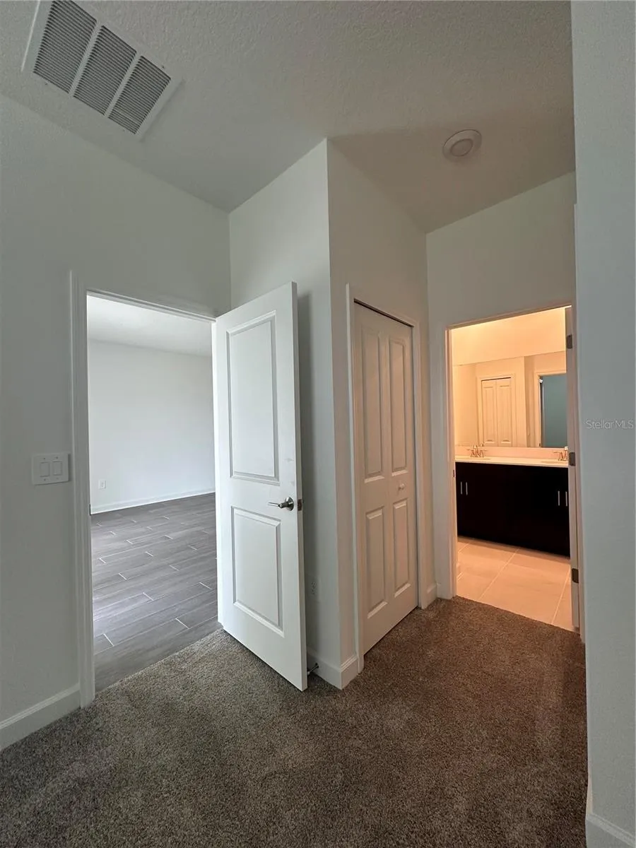 1656 CONTENTMENT LOOP Kissimmee, FL 34744