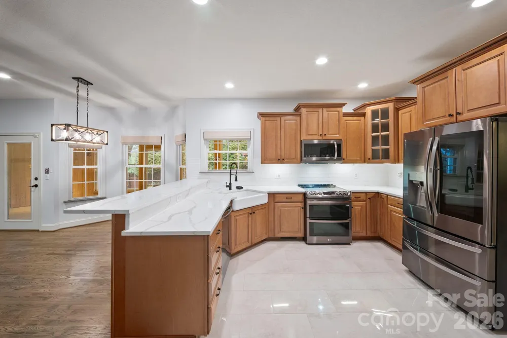 21 Hope Road Weaverville, NC 28787