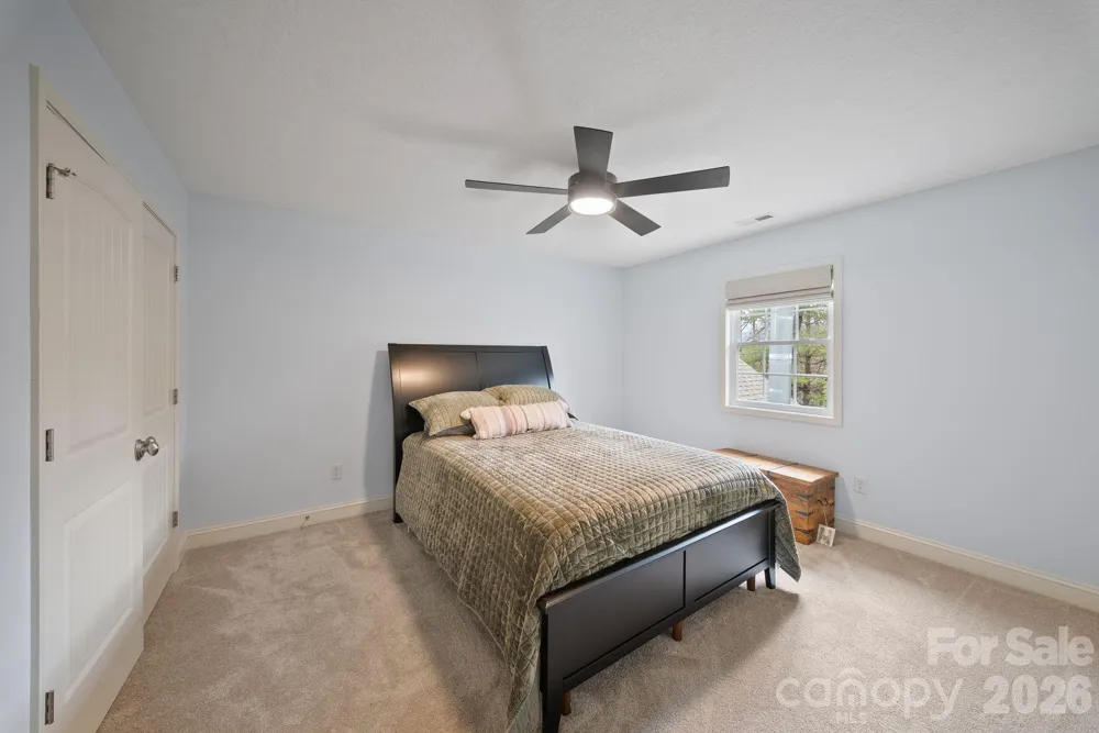 21 Hope Road Weaverville, NC 28787