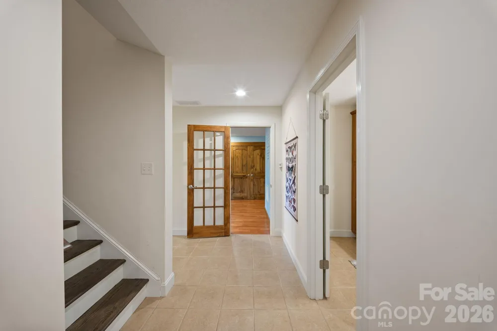 21 Hope Road Weaverville, NC 28787