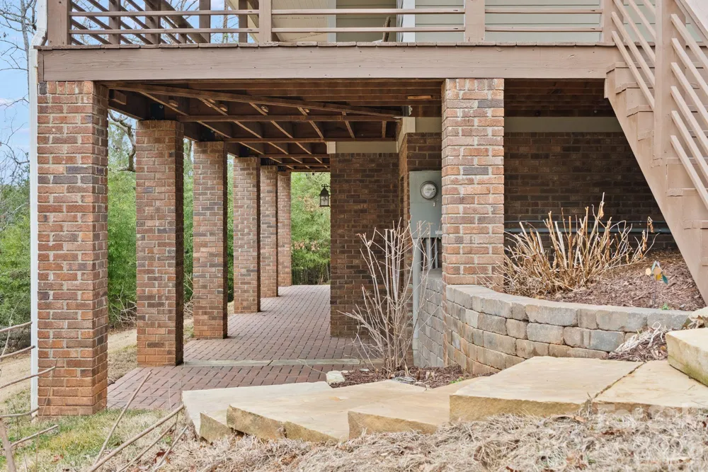 21 Hope Road Weaverville, NC 28787