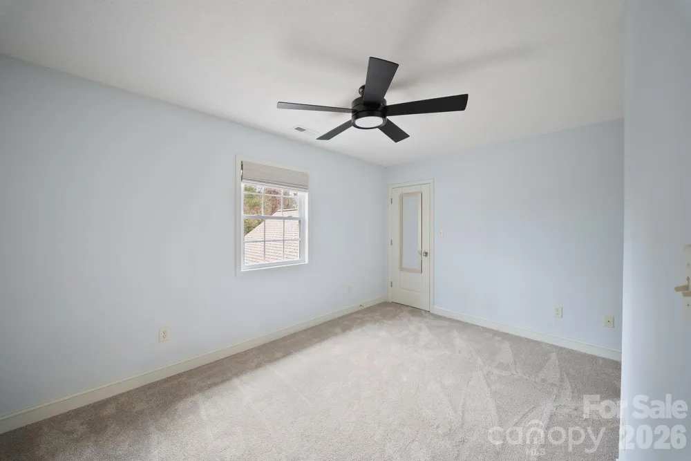 21 Hope Road Weaverville, NC 28787