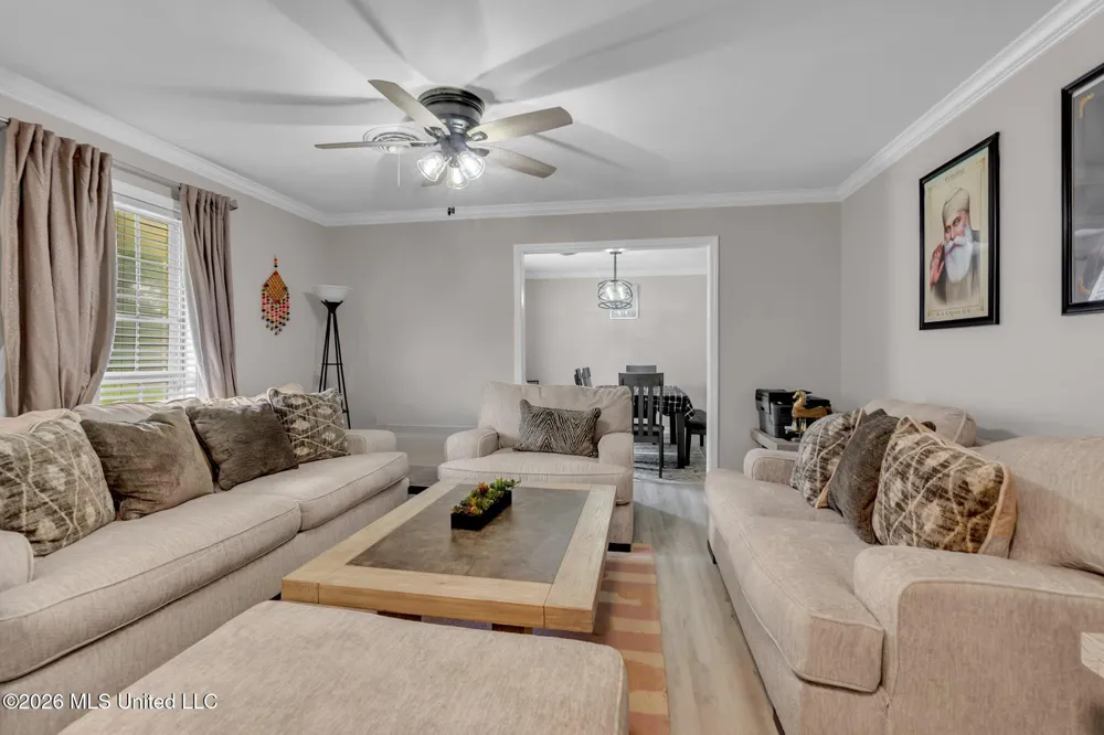 202 Moore Drive Batesville, MS 38606