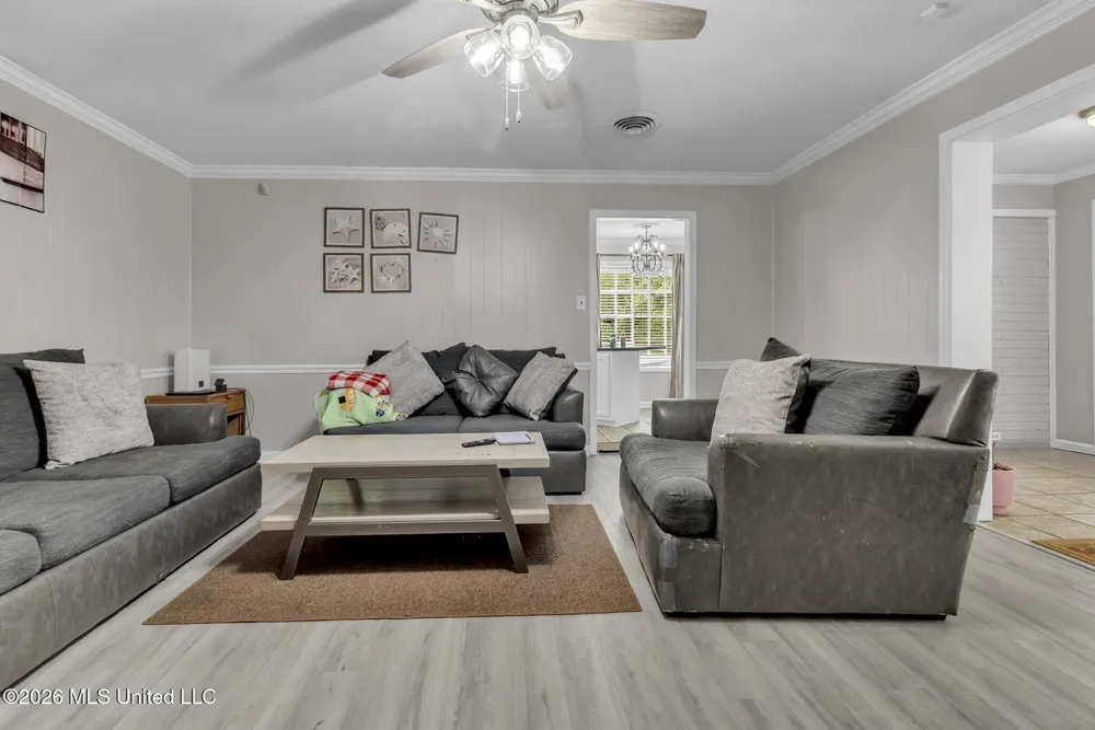 202 Moore Drive Batesville, MS 38606