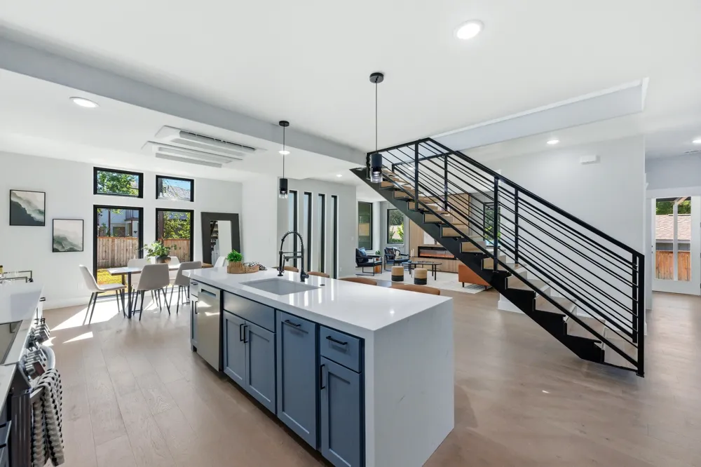 4803 Philco Drive Austin, TX 78745