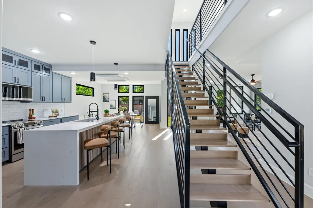 4803 Philco Drive Austin, TX 78745