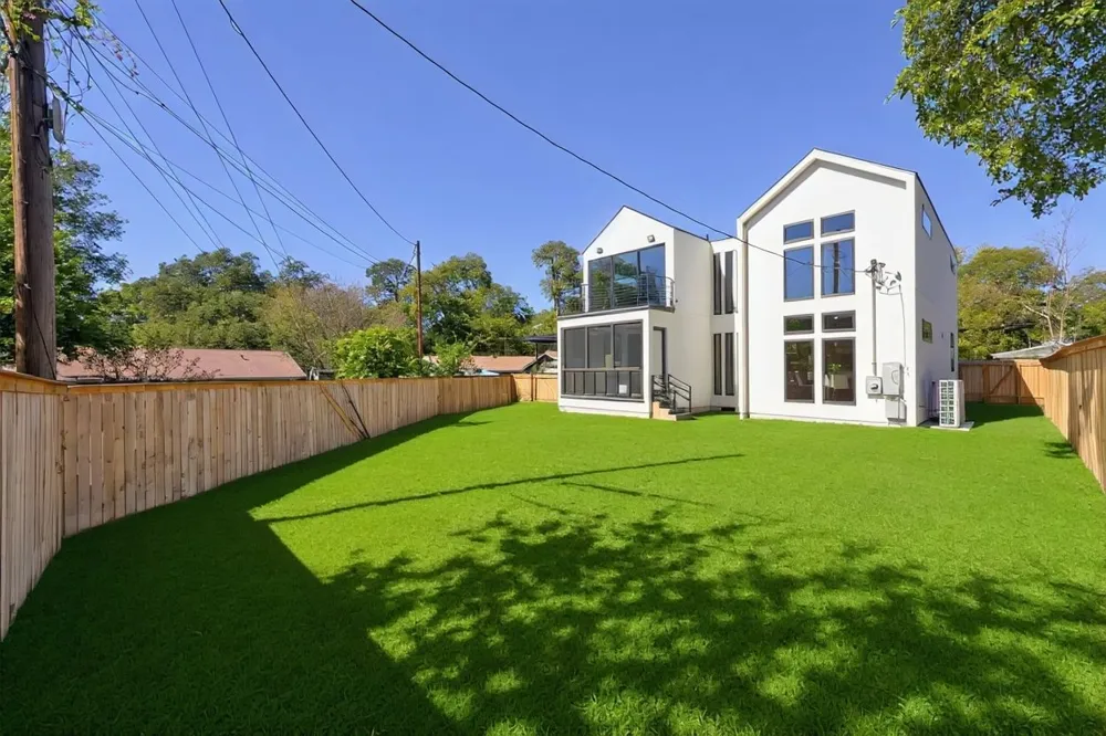 4803 Philco Drive Austin, TX 78745