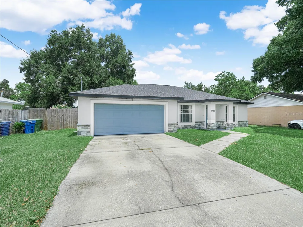 1705 SANDALWOOD CIRCLE SW Winter Haven, FL 33880