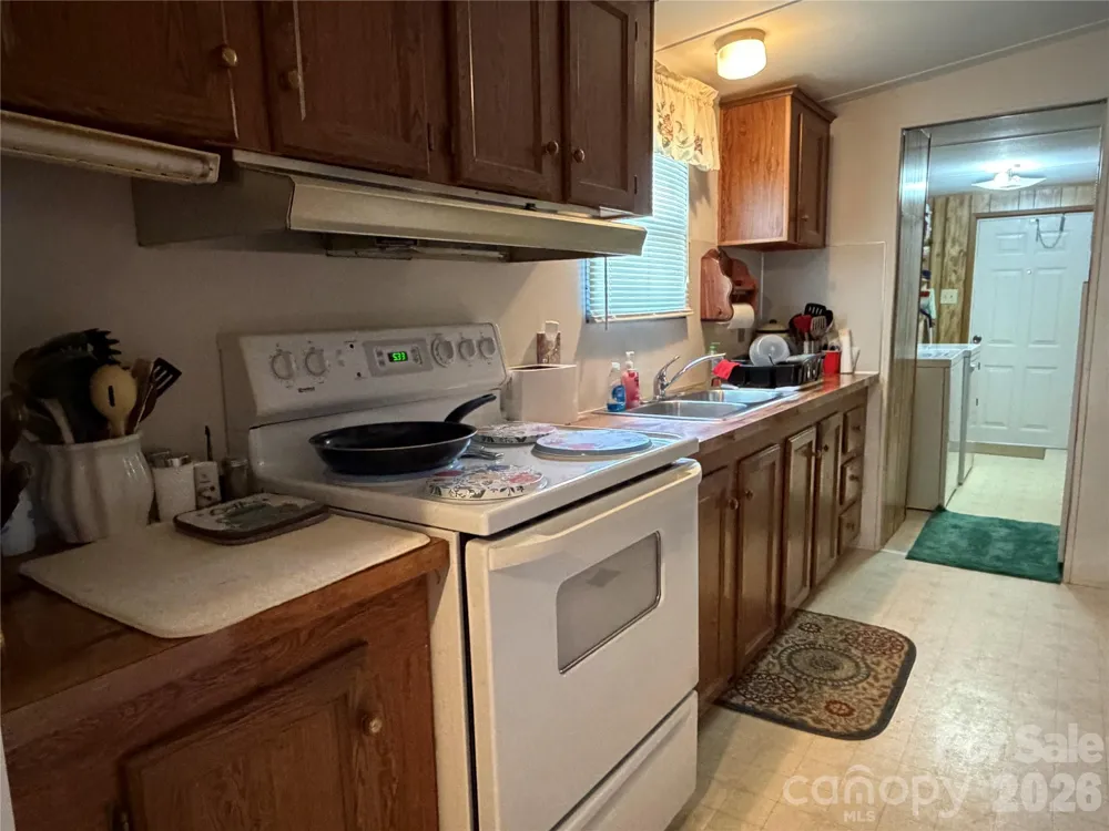 5720 Skyway Drive Conover, NC 28613