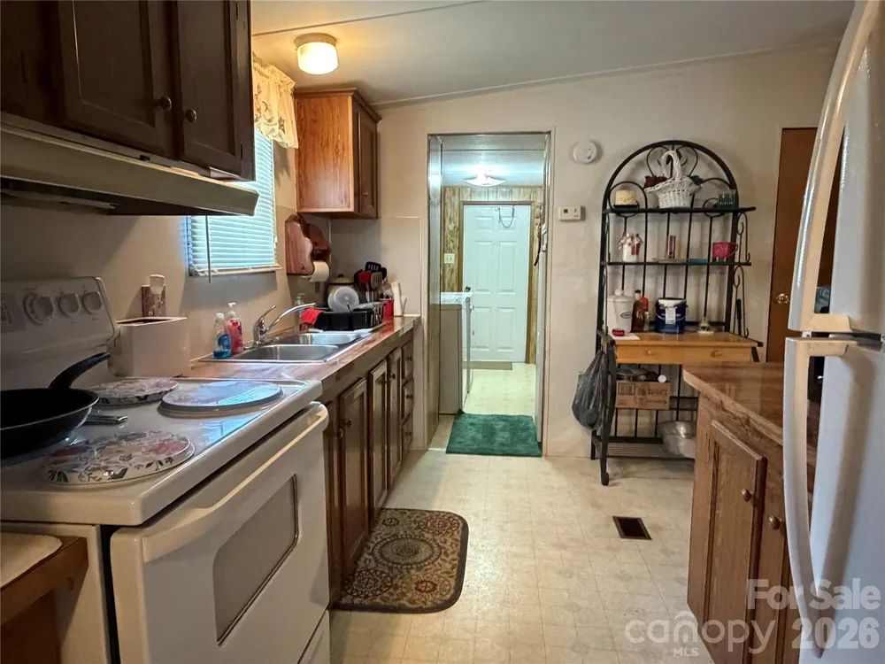 5720 Skyway Drive Conover, NC 28613