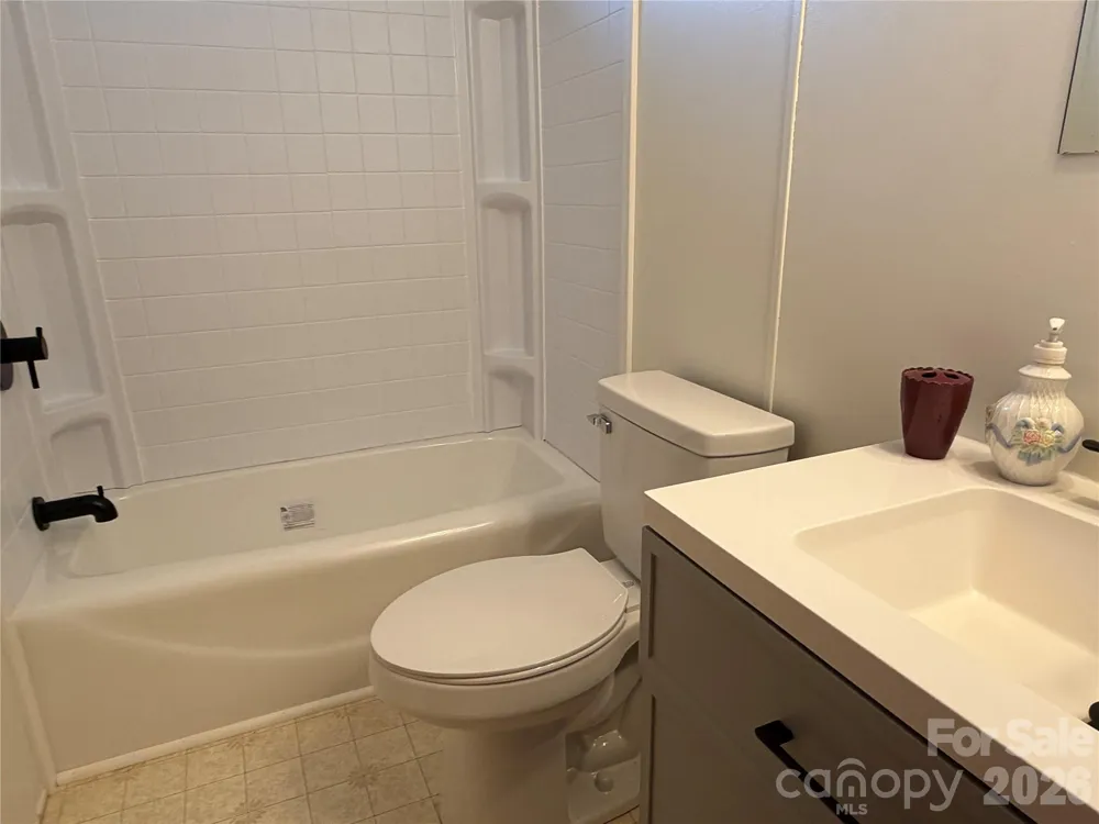 5720 Skyway Drive Conover, NC 28613