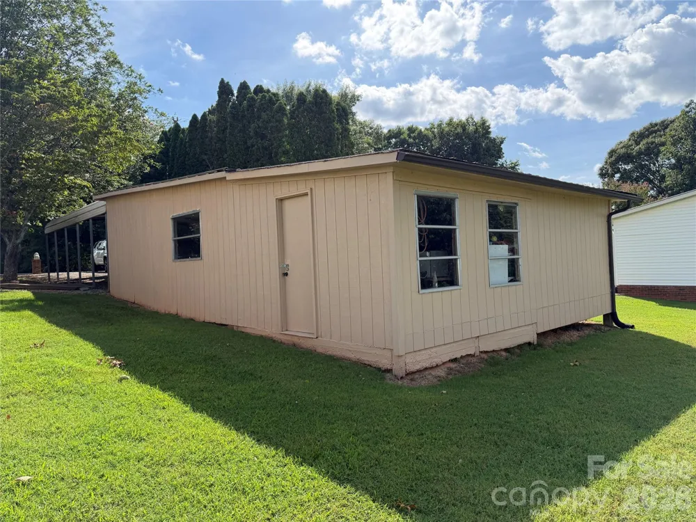 5720 Skyway Drive Conover, NC 28613