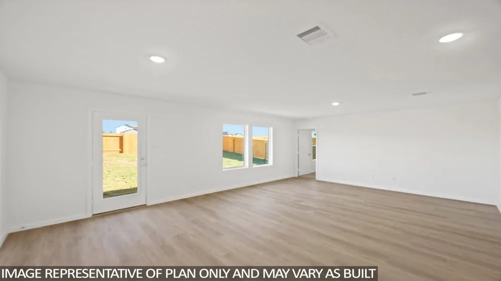 210 Paco Loop Caldwell, TX 77836