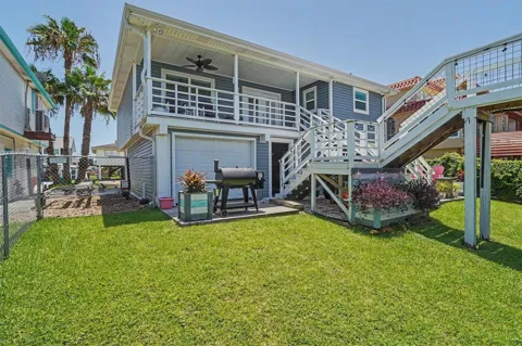 897 Bonita Street