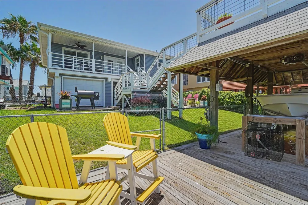 897 Bonita Street Bayou Vista, TX 77563