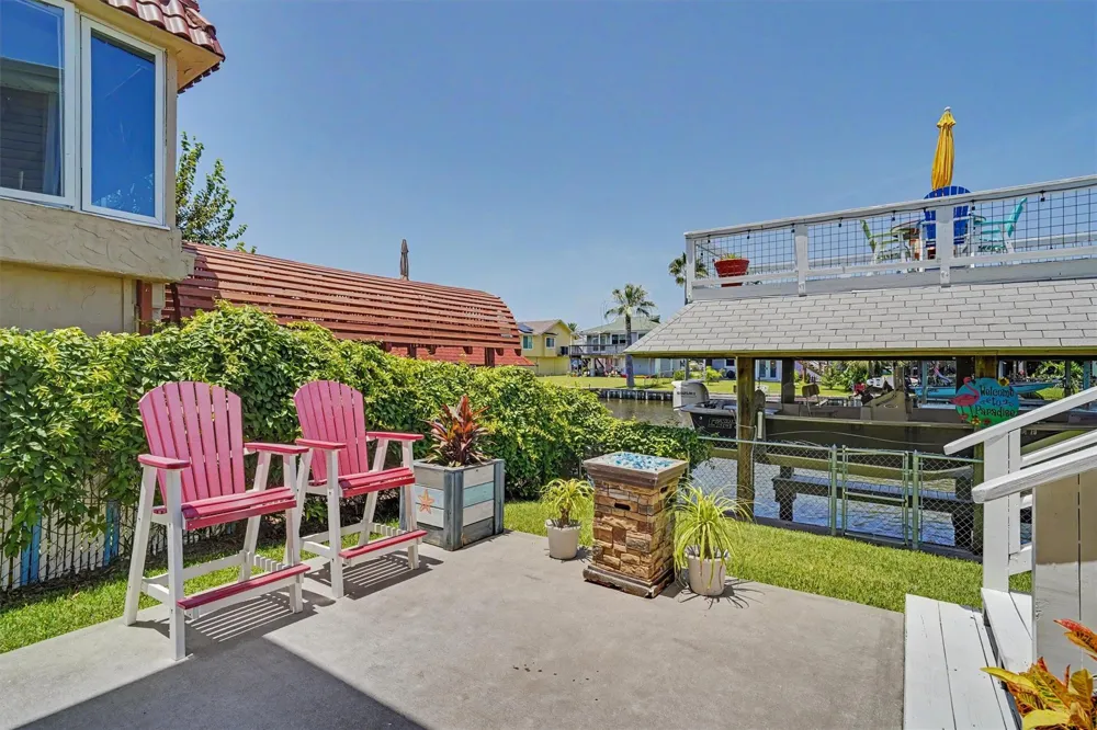 897 Bonita Street Bayou Vista, TX 77563