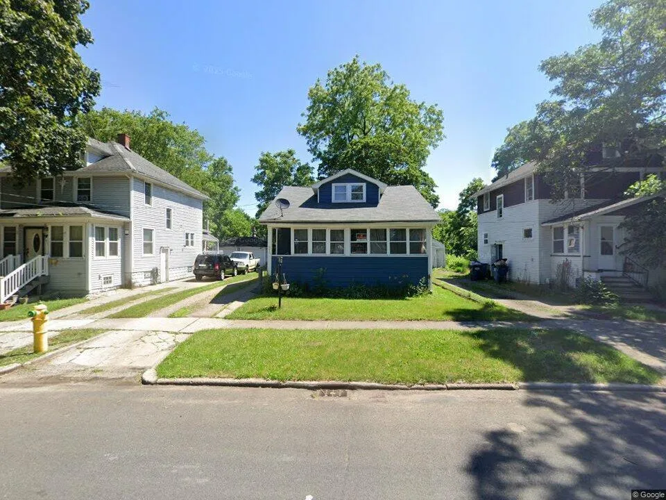 615 William Street Kalamazoo, MI 49007