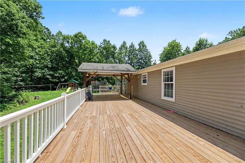 196 Westview Road Gibsonville, NC 27249