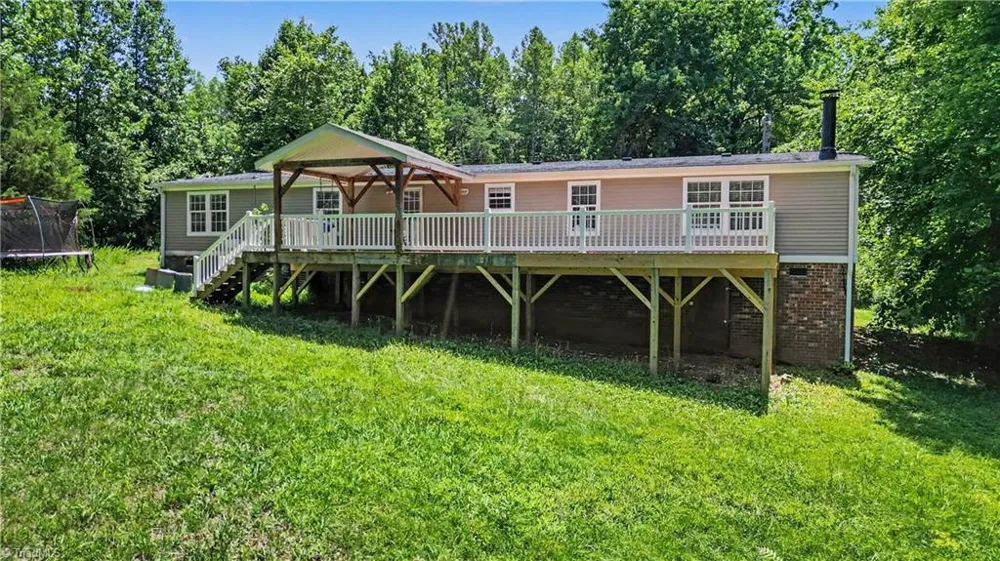 196 Westview Road Gibsonville, NC 27249