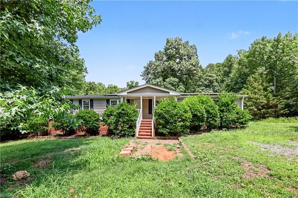196 Westview Road Gibsonville, NC 27249