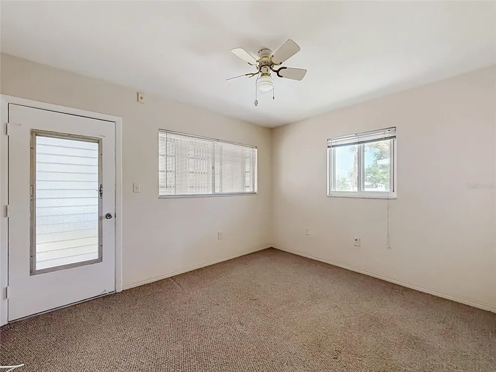 8101 113TH STREET #309 Seminole, FL 33772