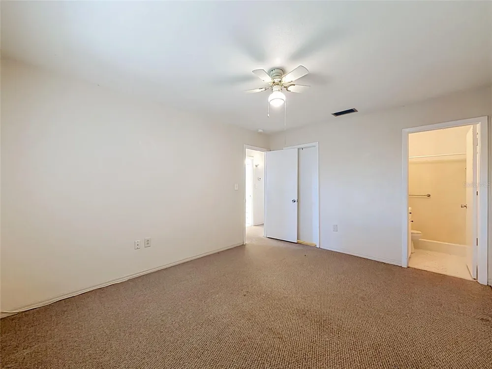 8101 113TH STREET #309 Seminole, FL 33772