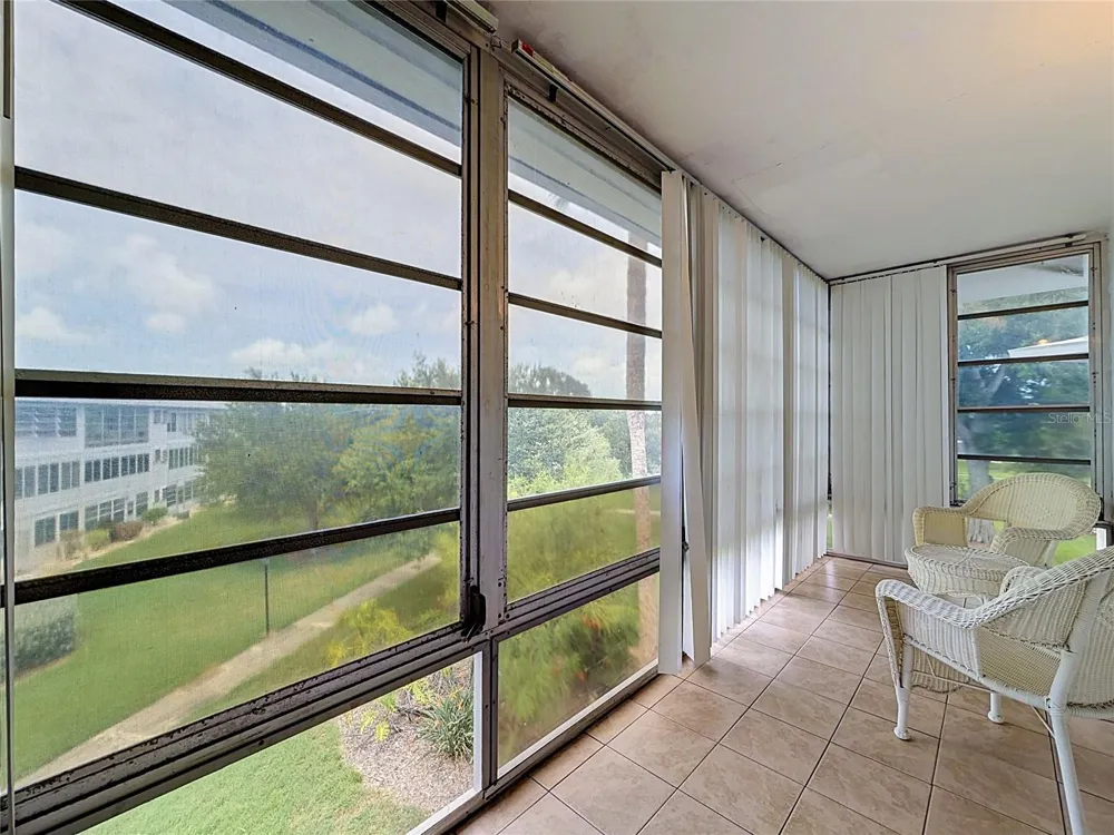 8101 113TH STREET #309 Seminole, FL 33772