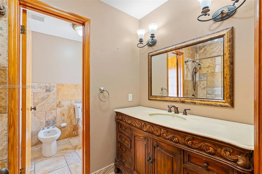 13390 SW 1st St Miami, FL 33184