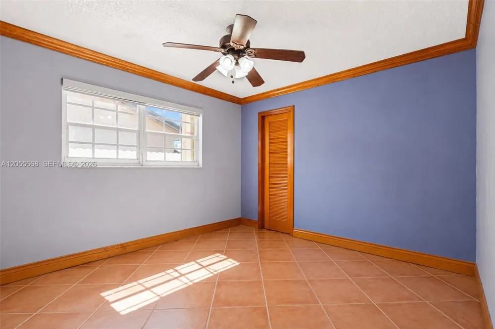 13390 SW 1st St Miami, FL 33184