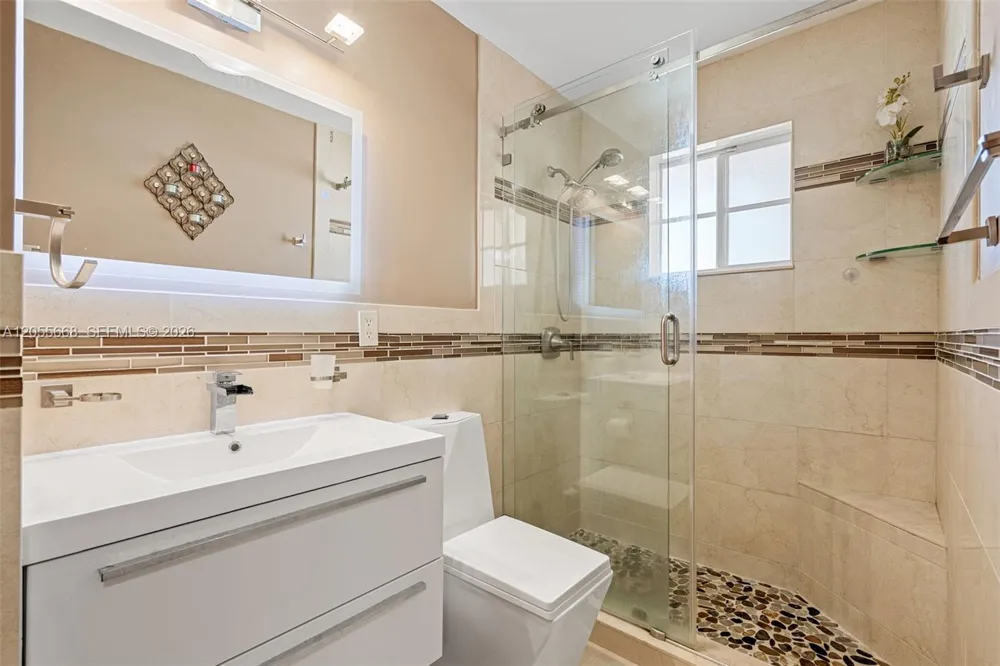 13390 SW 1st St Miami, FL 33184