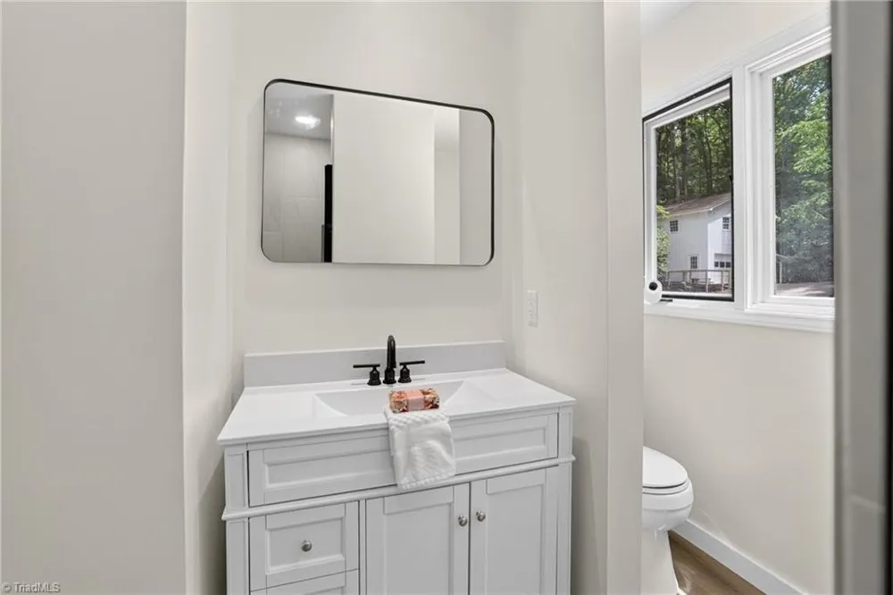 6809 Brookbank Road Summerfield, NC 27358