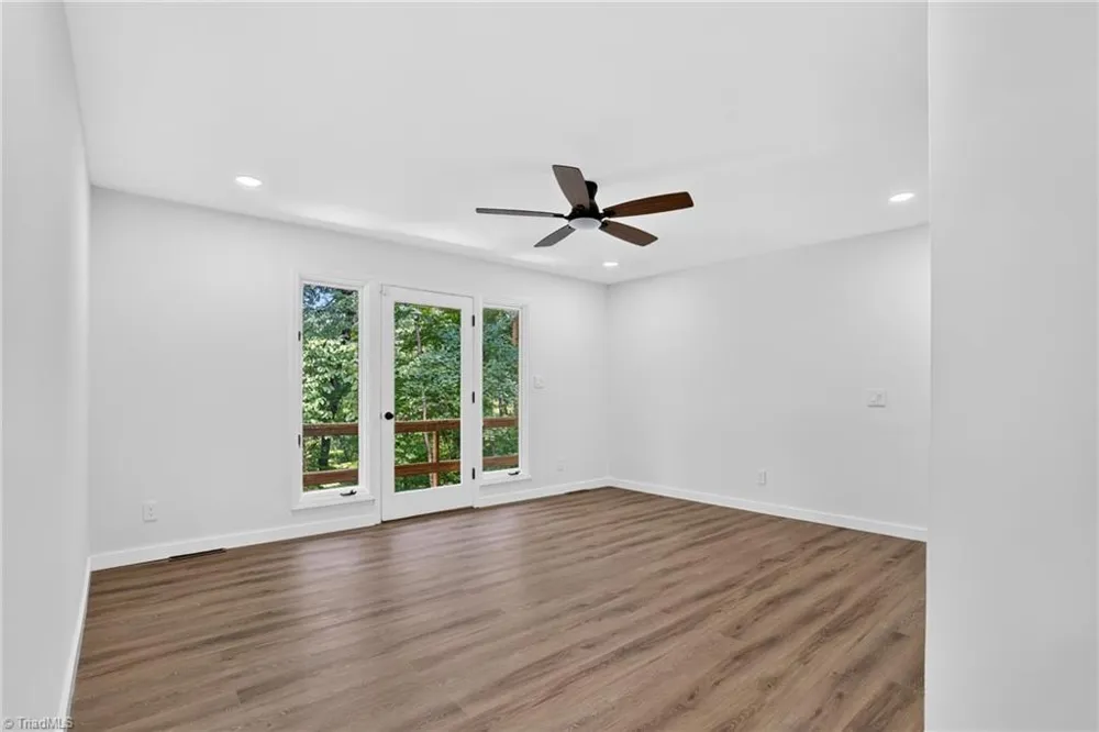 6809 Brookbank Road Summerfield, NC 27358