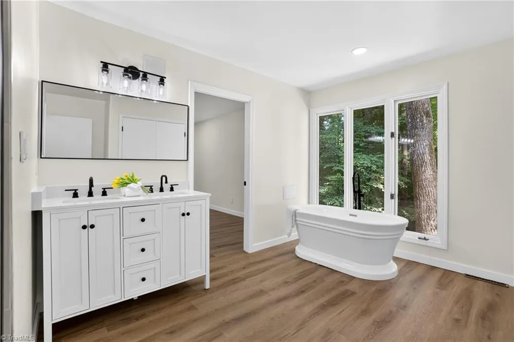 6809 Brookbank Road Summerfield, NC 27358