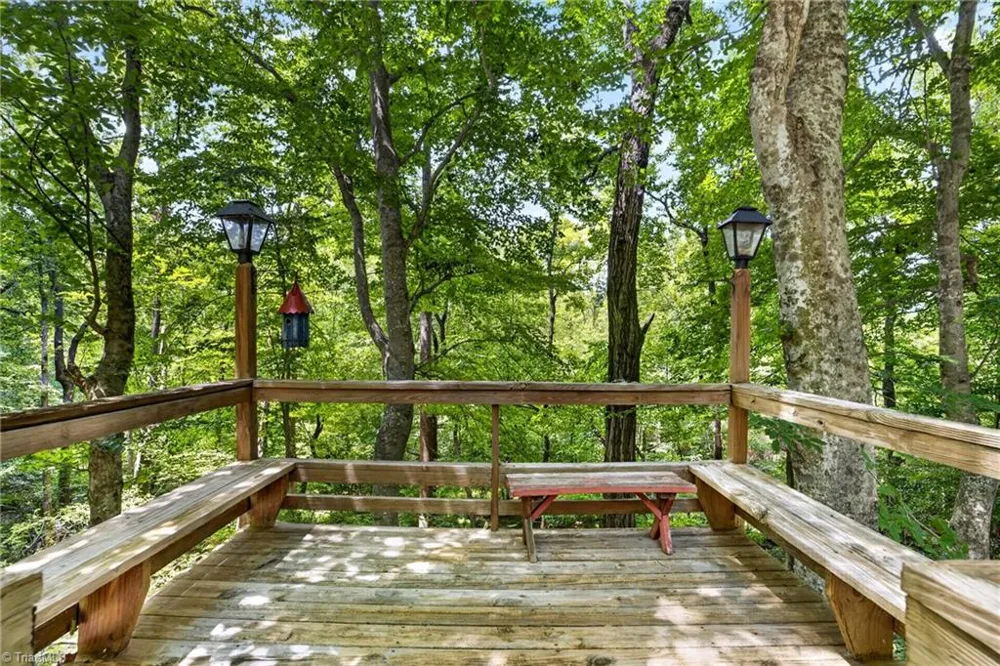 6809 Brookbank Road Summerfield, NC 27358