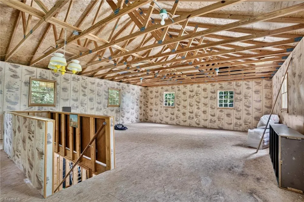 6809 Brookbank Road Summerfield, NC 27358