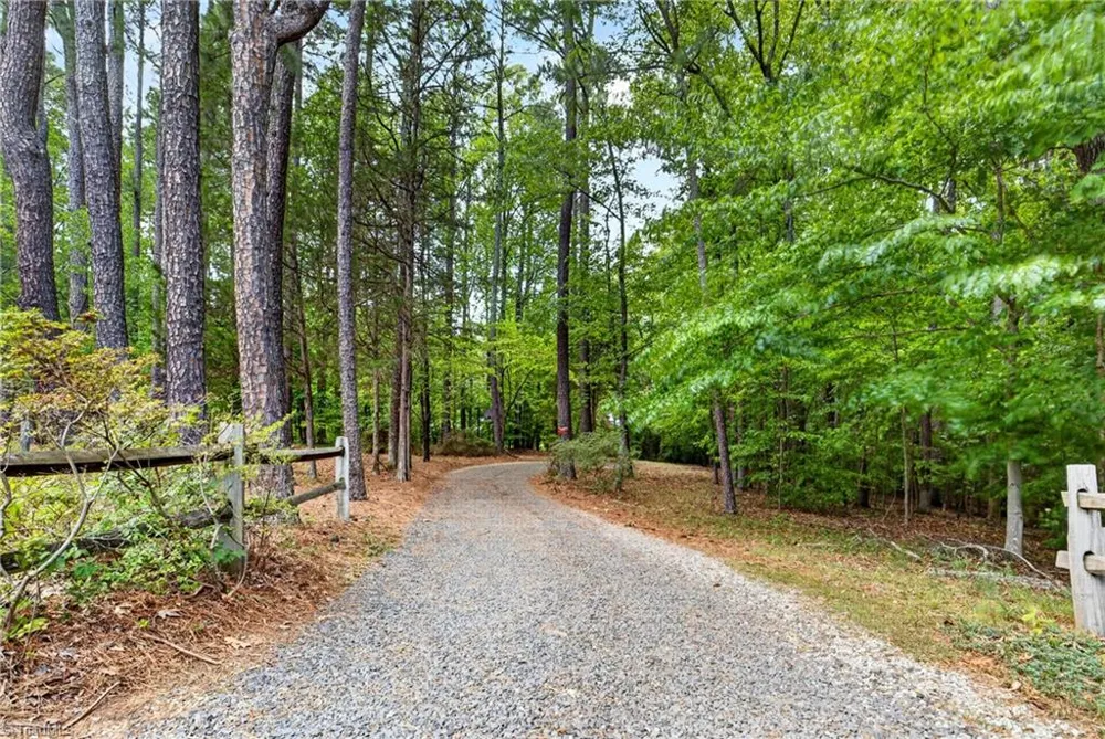 6809 Brookbank Road Summerfield, NC 27358