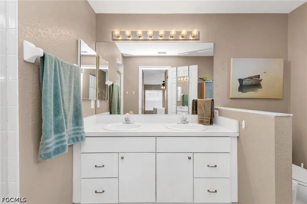 Buckingham Way Port Charlotte, FL 33980