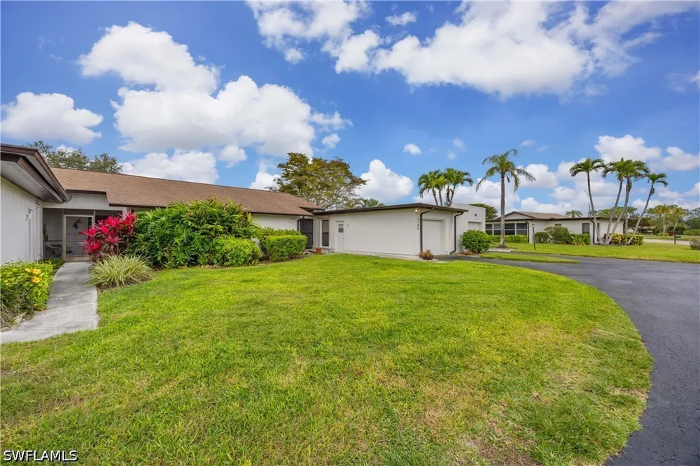 Boca Ciega Drive #C10 Naples, FL 34112
