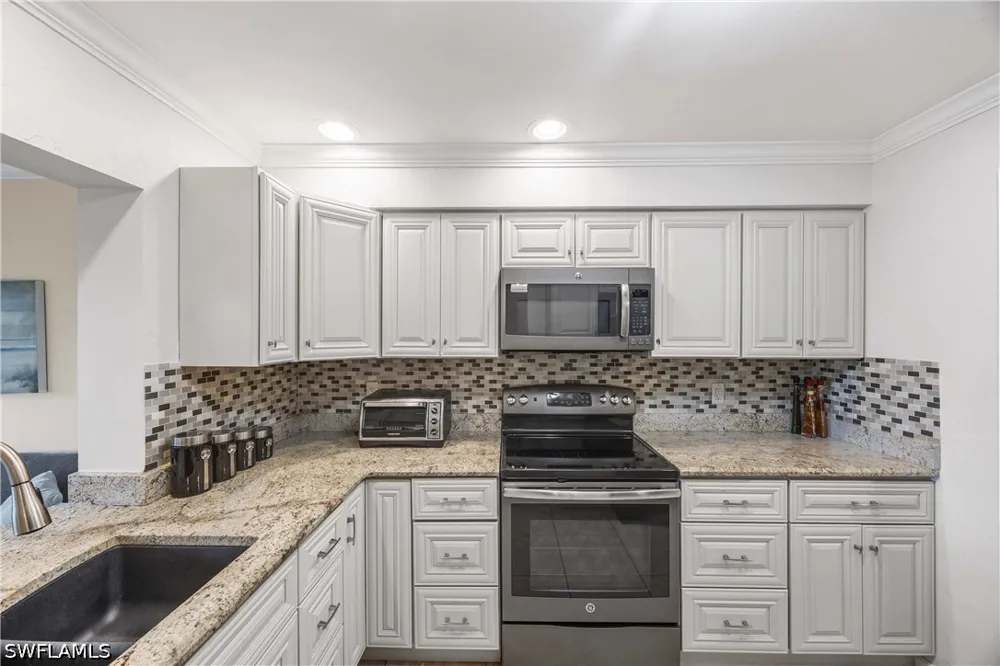 Boca Ciega Drive #C10 Naples, FL 34112