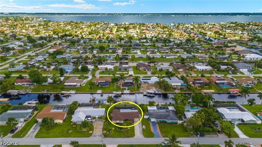 SE 17th Avenue Cape Coral, FL 33904
