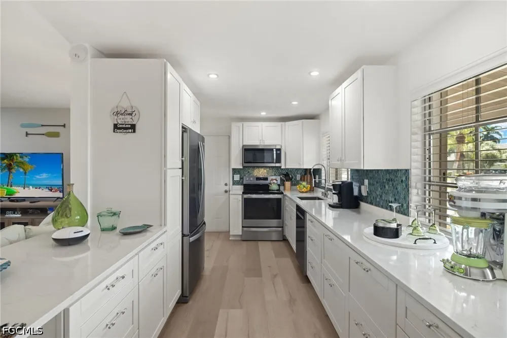 SE 17th Avenue Cape Coral, FL 33904