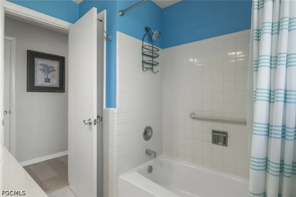SE 17th Avenue Cape Coral, FL 33904