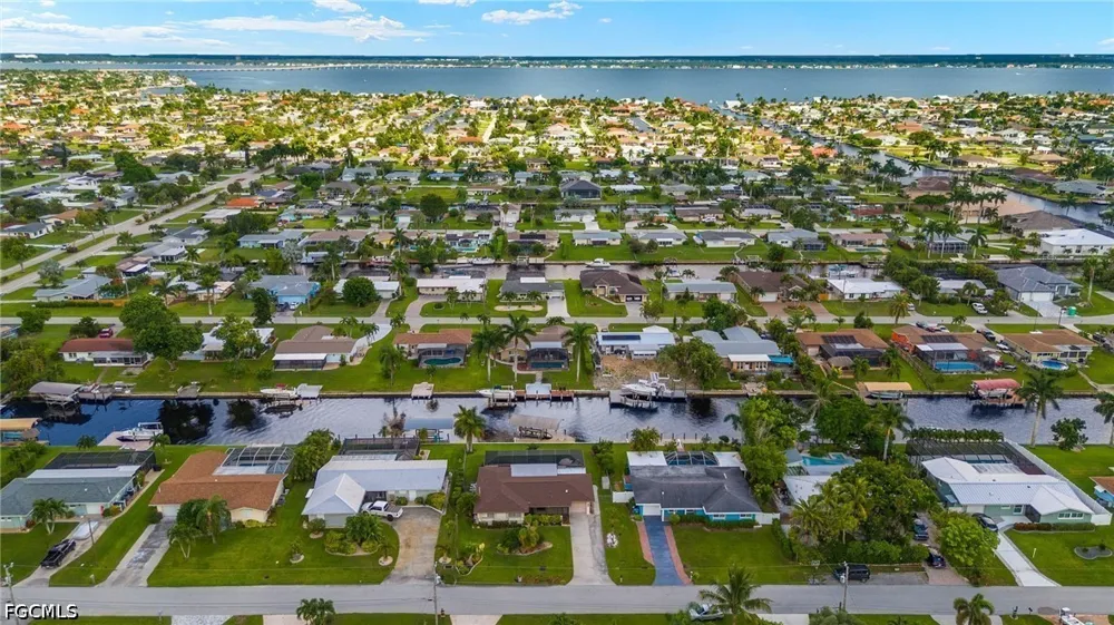 SE 17th Avenue Cape Coral, FL 33904