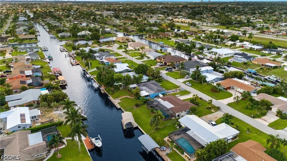 SE 17th Avenue Cape Coral, FL 33904