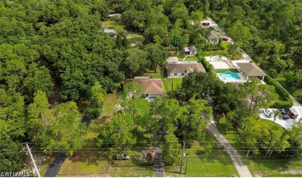 White Boulevard Naples, FL 34117