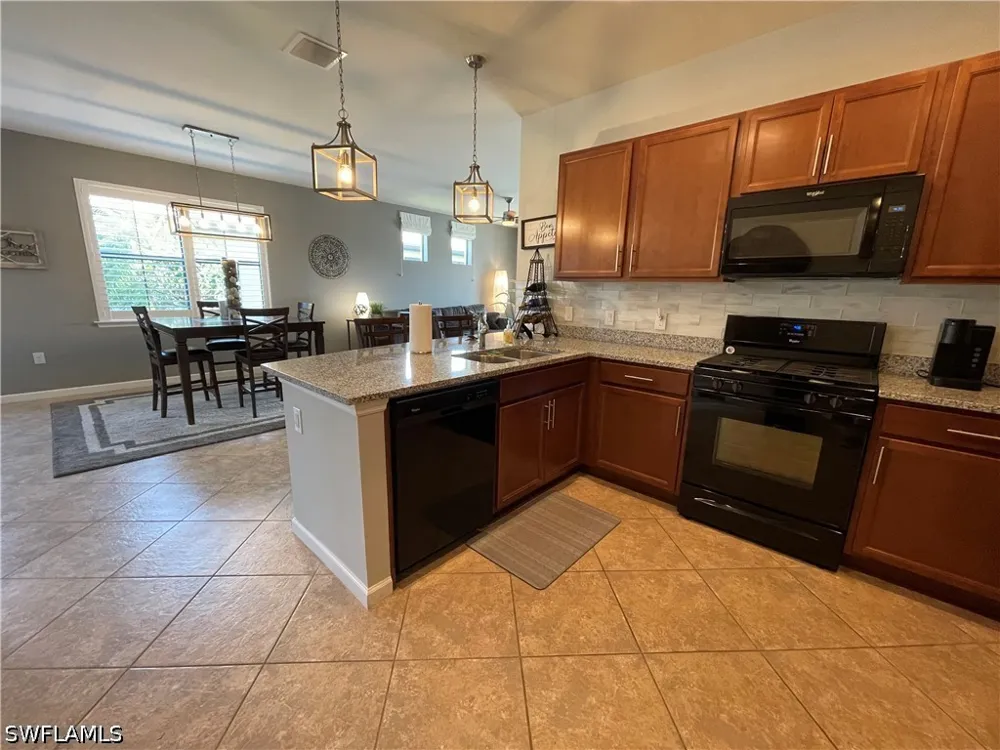 Jacaranda Lane Naples, FL 34114