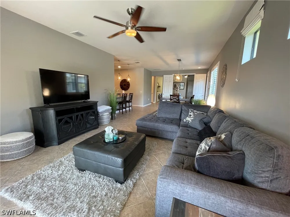 Jacaranda Lane Naples, FL 34114