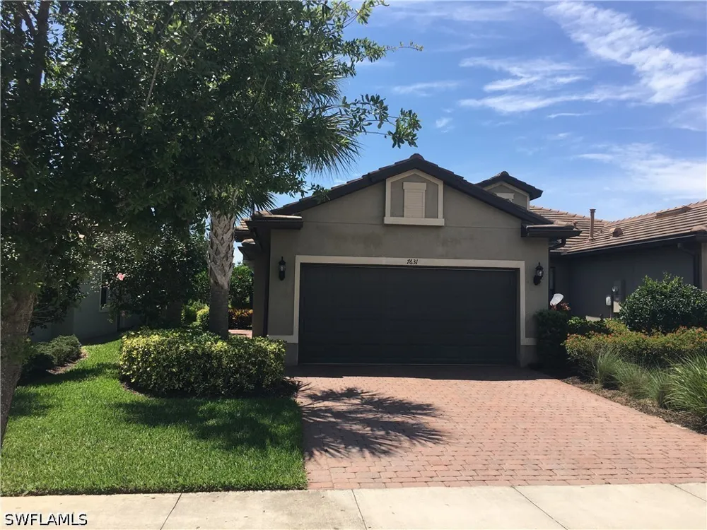 Jacaranda Lane Naples, FL 34114