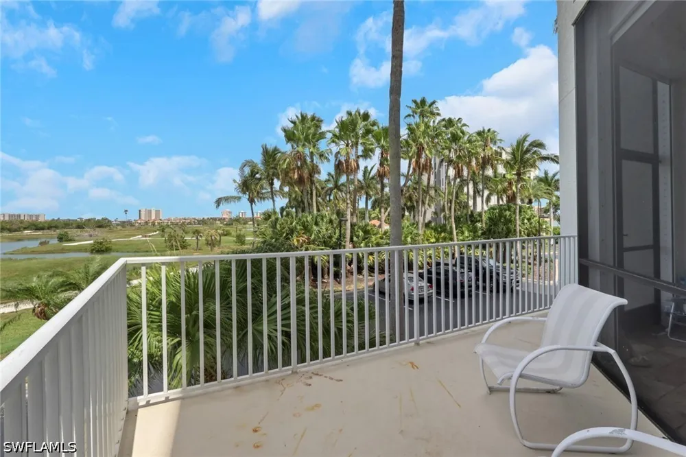 BAY BEACH LANE #113 Fort Myers Beach, FL 33931