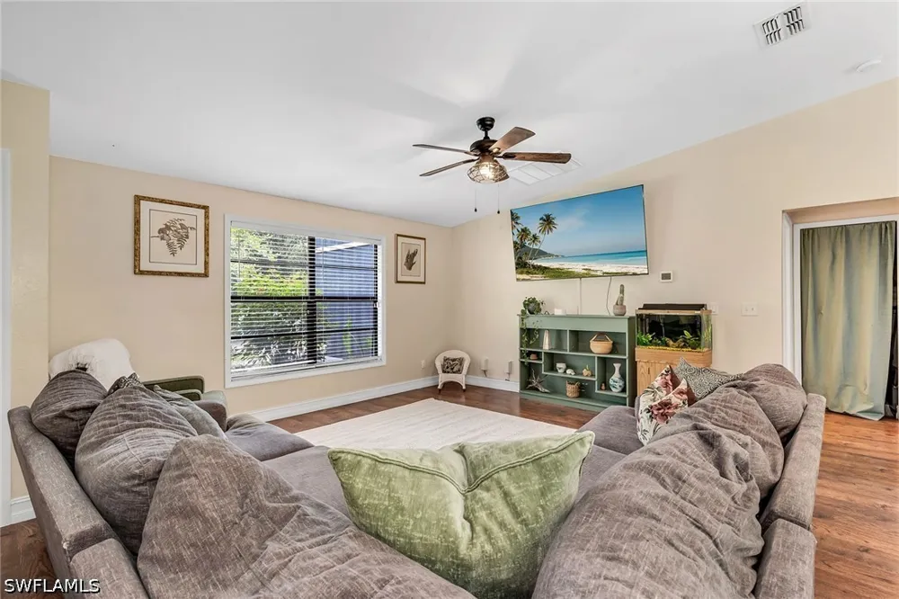 6th Avenue SE Naples, FL 34117